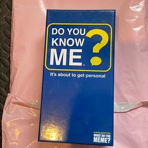 Do You Know Me? Party Game